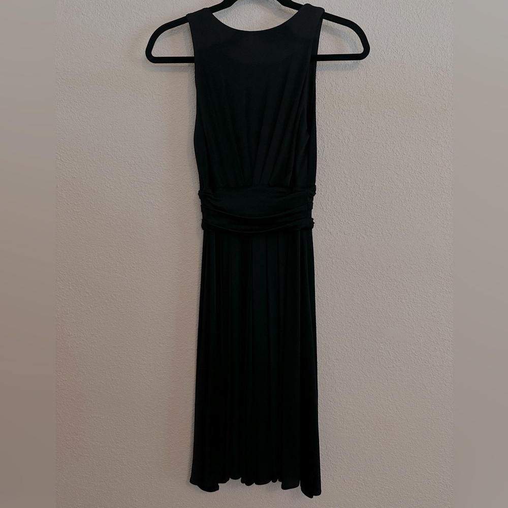 Diane Von Furstenberg Black V-Neck Sleeveless Fit n' Flare Dress - Picture 8 of 10